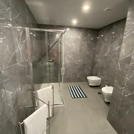 Da Silva Surf Five Lejlighed